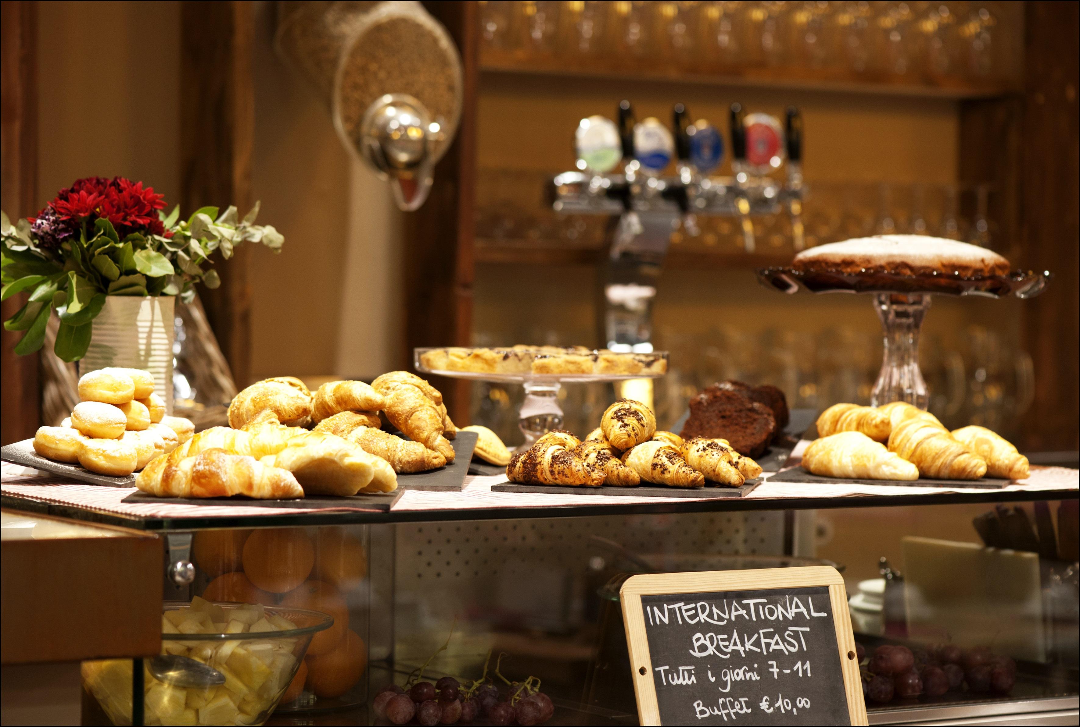 Hotel Phi Bologna