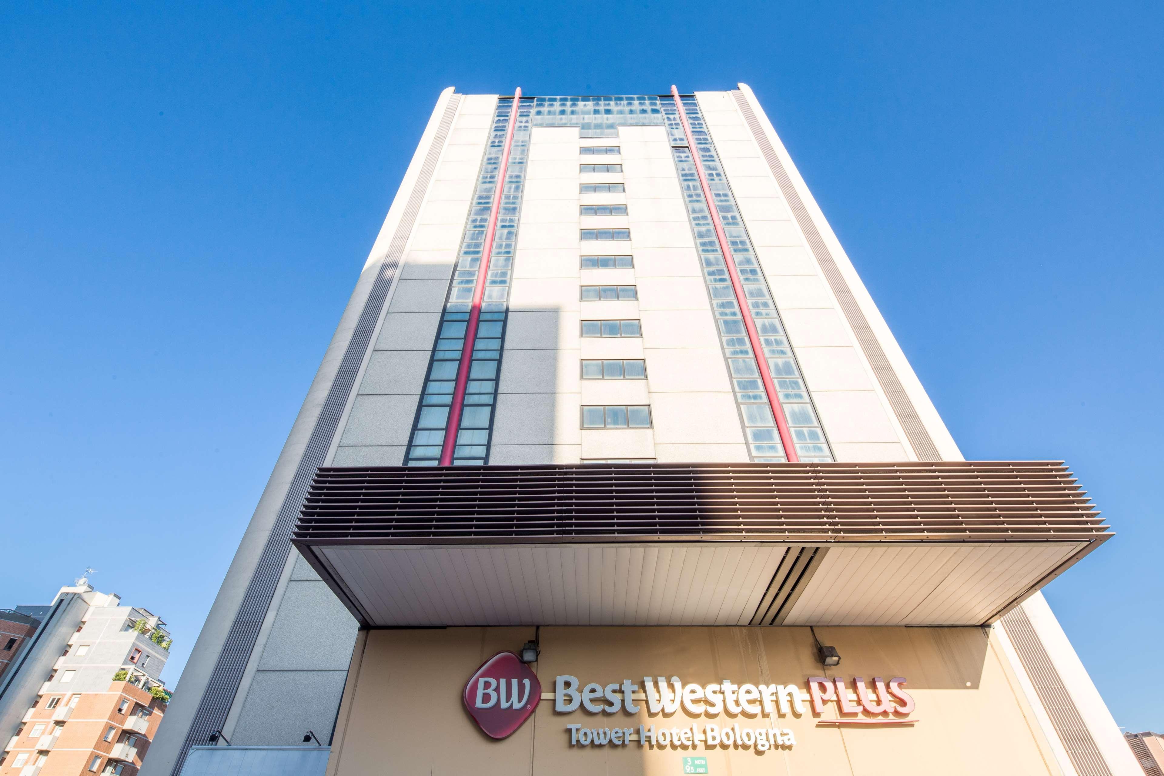 Western Tower Hotel 4*