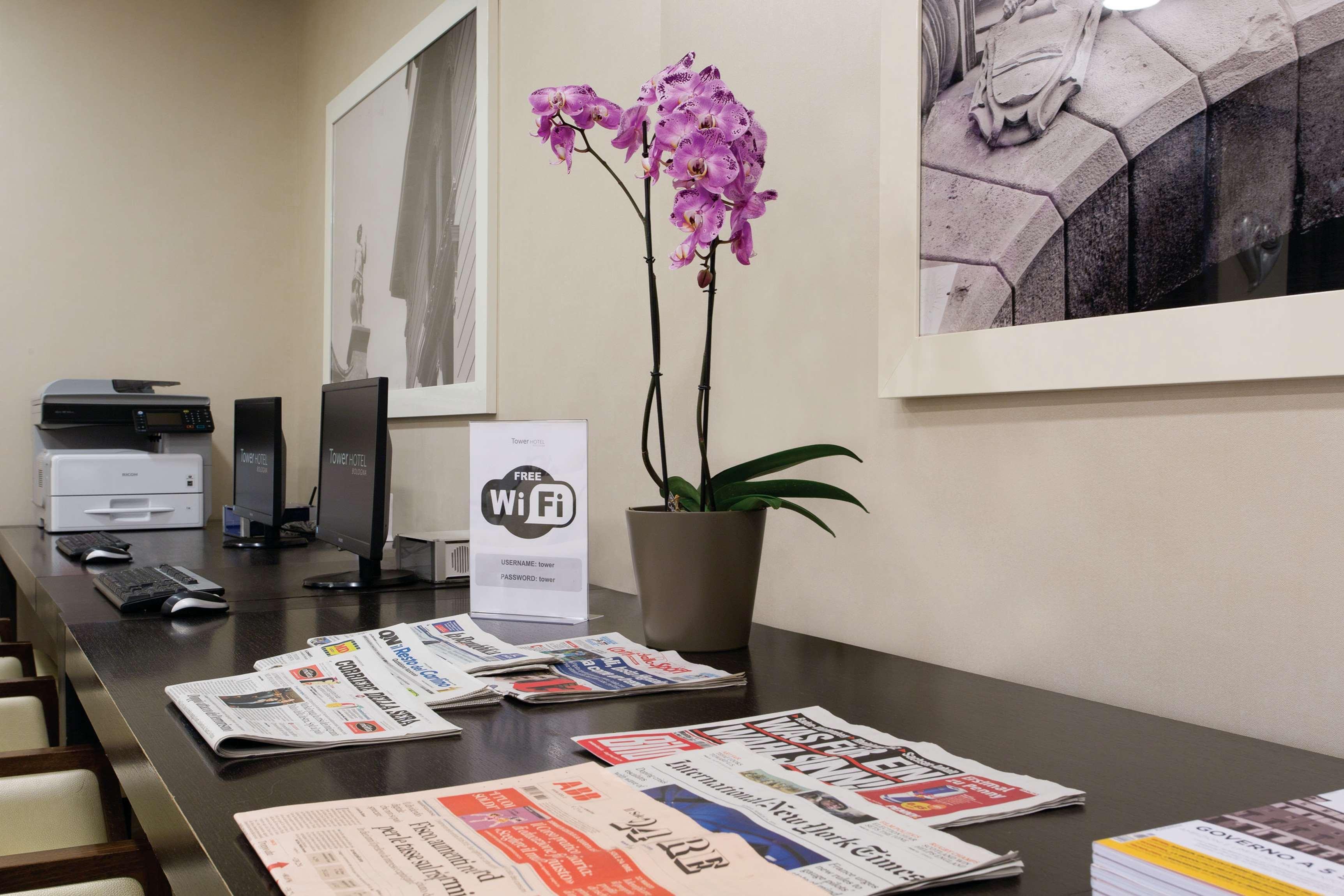 Hotel Western Tower 4*