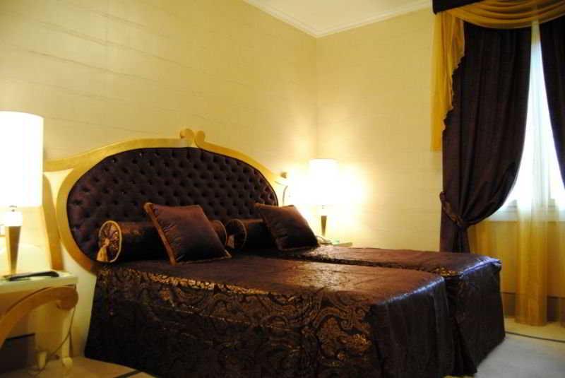 Zanhotel Tre Vecchi 4* Bologna