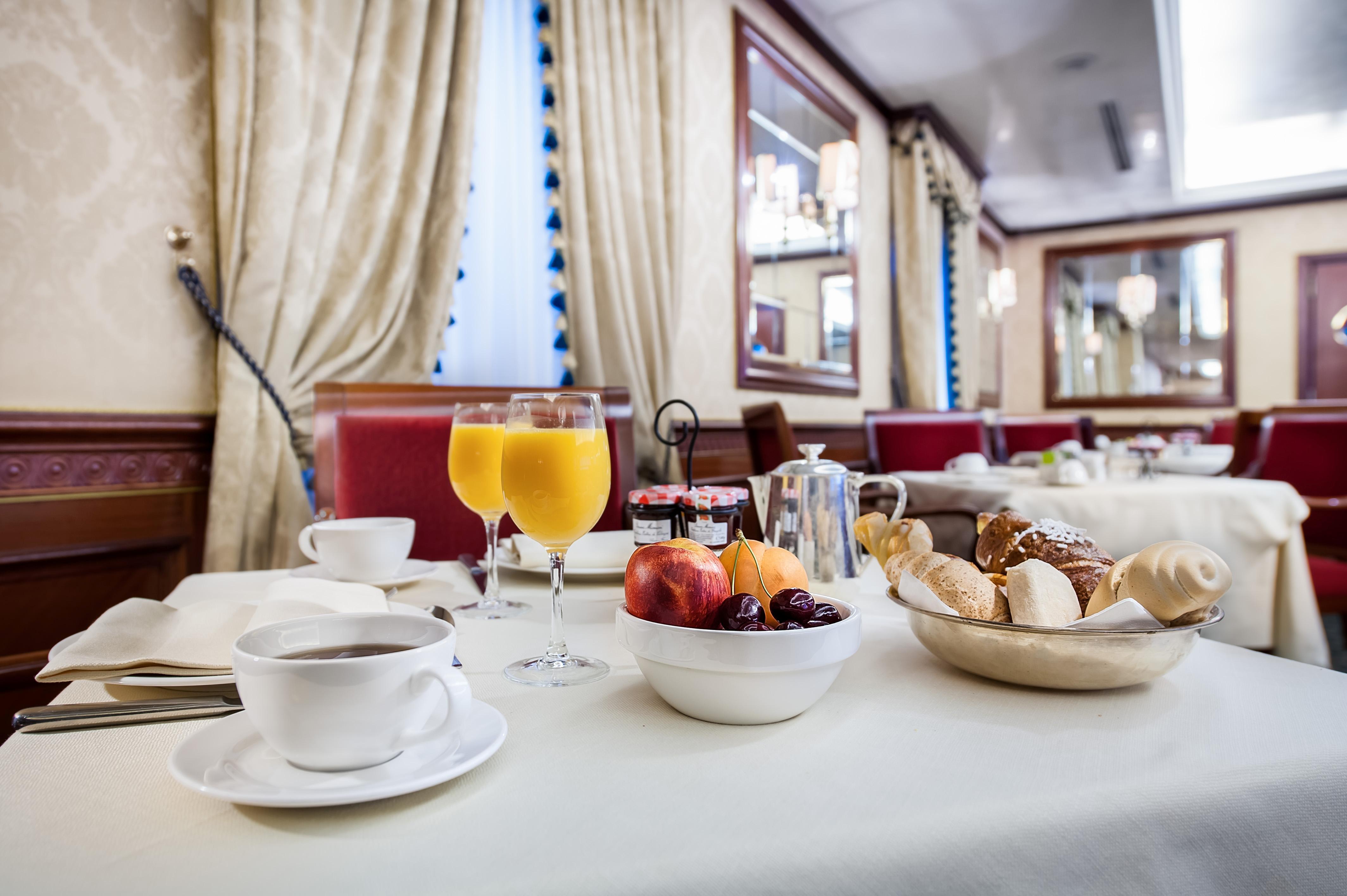 Internazionale Hotel 4*