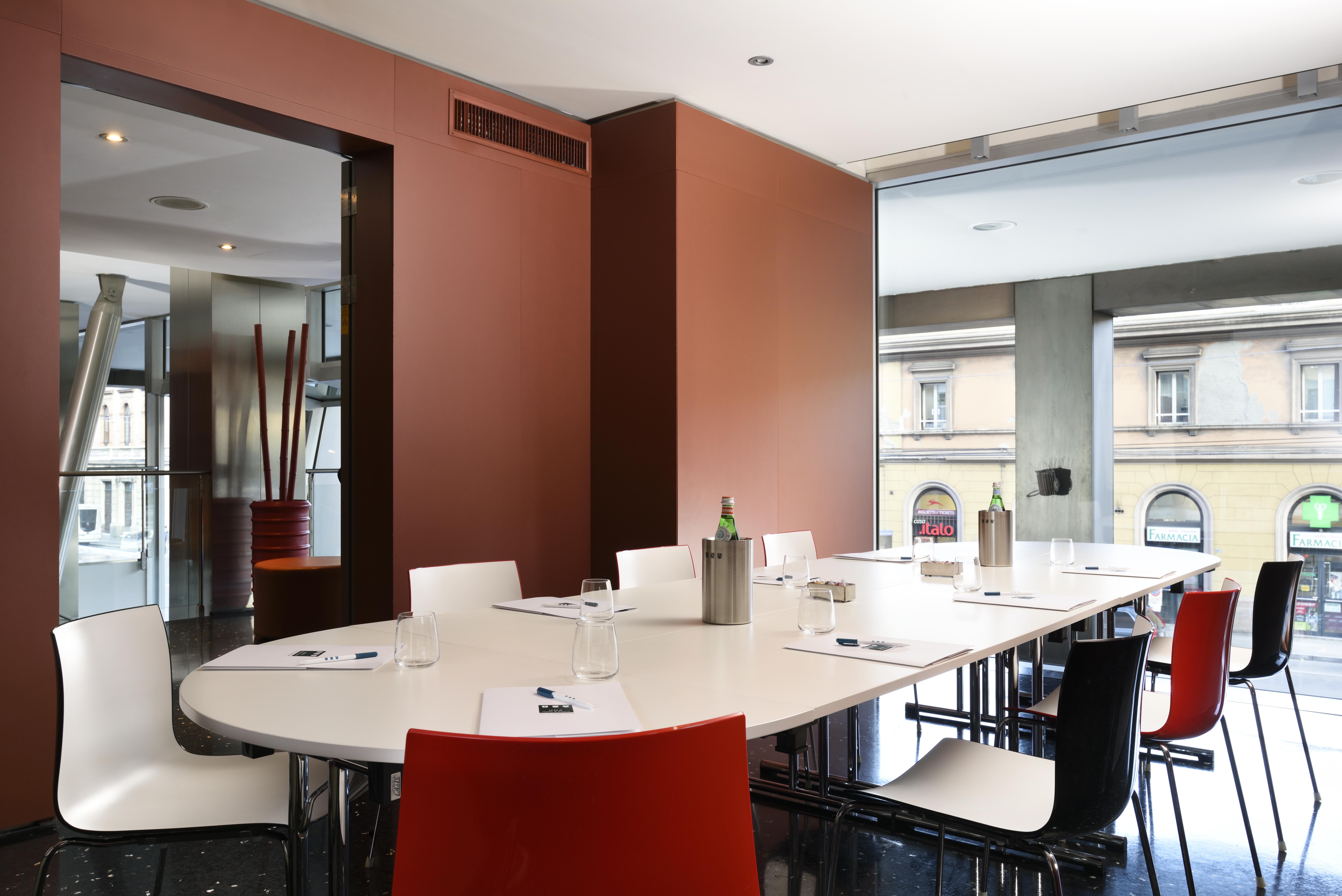 Centro Hotel 4*