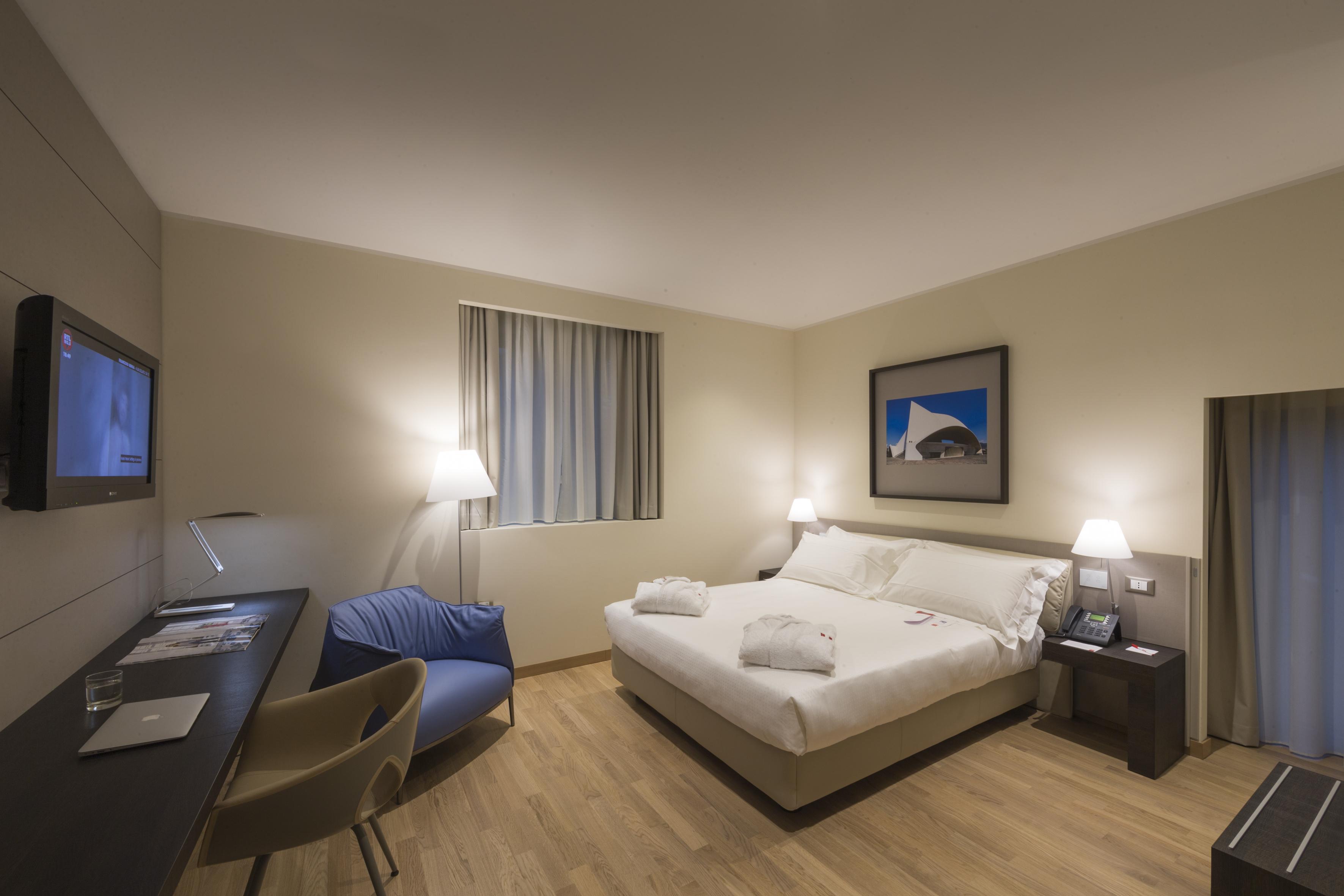 Fiera 4*