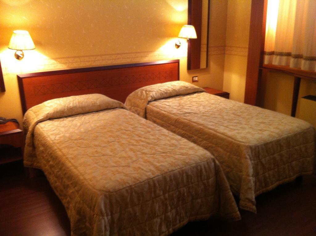 Astoria 3* Bologna