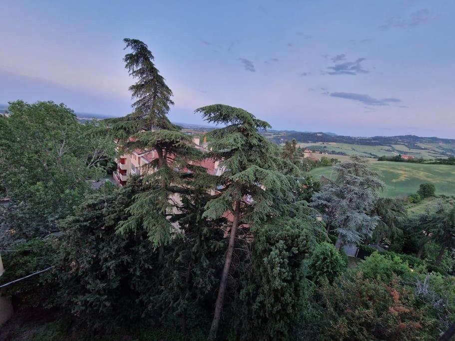 Lovely One-bedroom Attic In An Ancient Village Appartement *