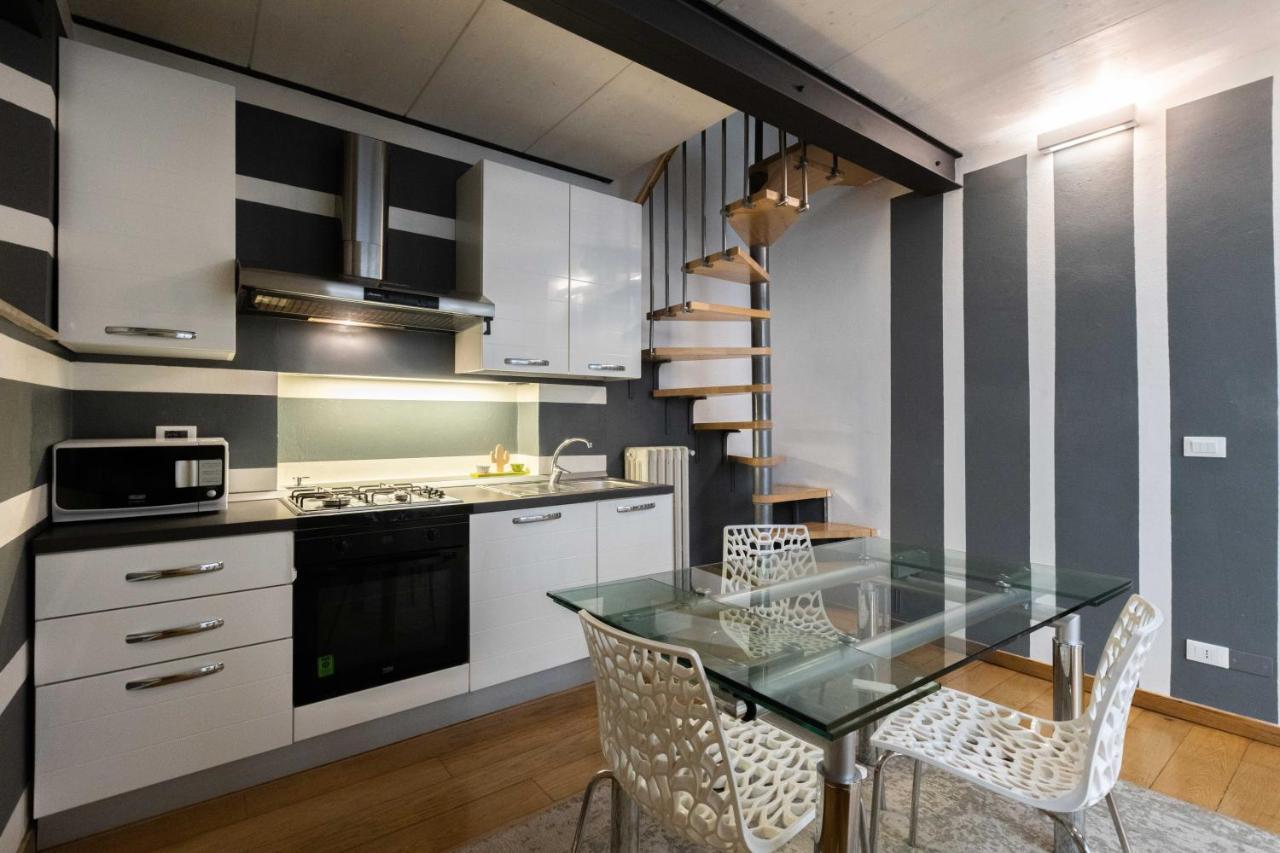 De'carbonesi, Appartement