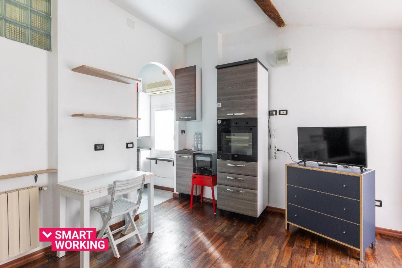Malcontenti Con Terrazzo By Wonderful Ltaly