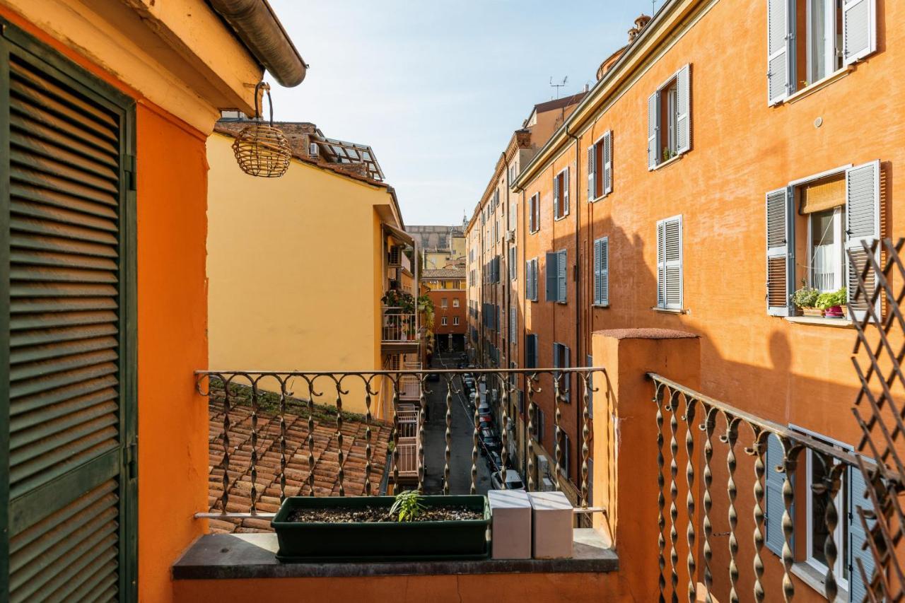 Malcontenti Con Terrazzo By Wonderful Ltaly * Bologna