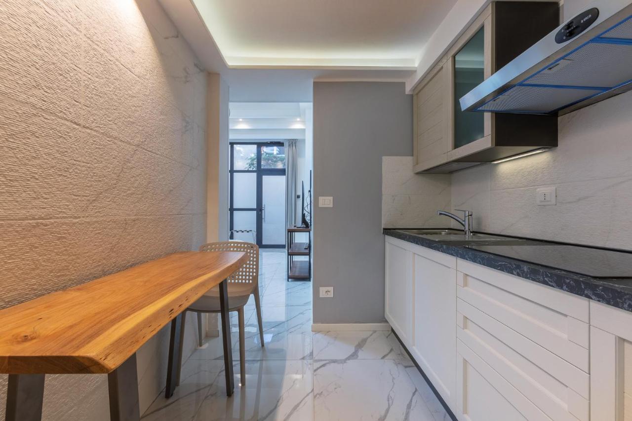 Mini Loft San Carlo A 5 Min Da Mambo Apartment