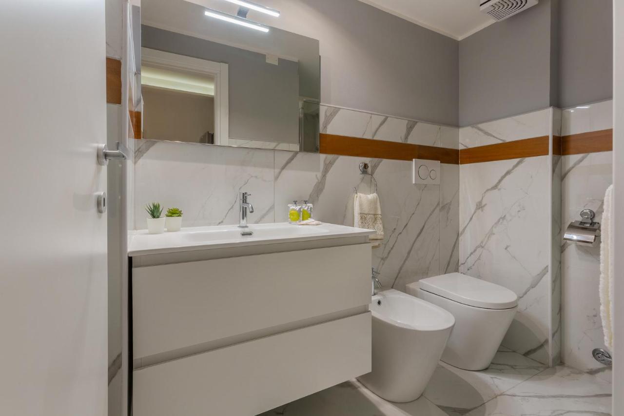 Mini Loft San Carlo A 5 Min Da Mambo Apartment