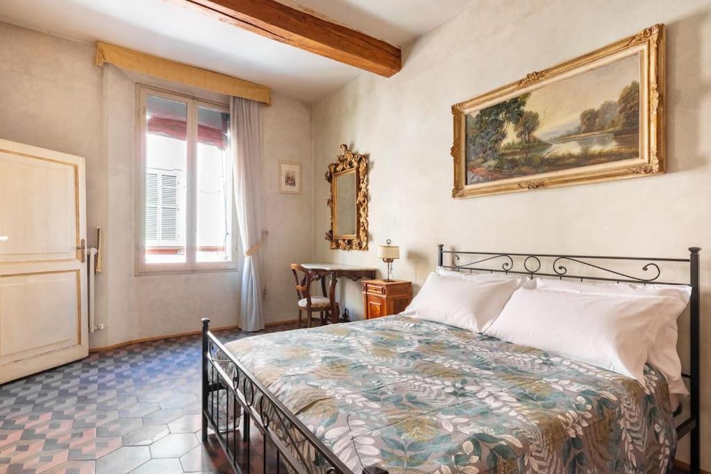 Elegant - Liberty House Apartment