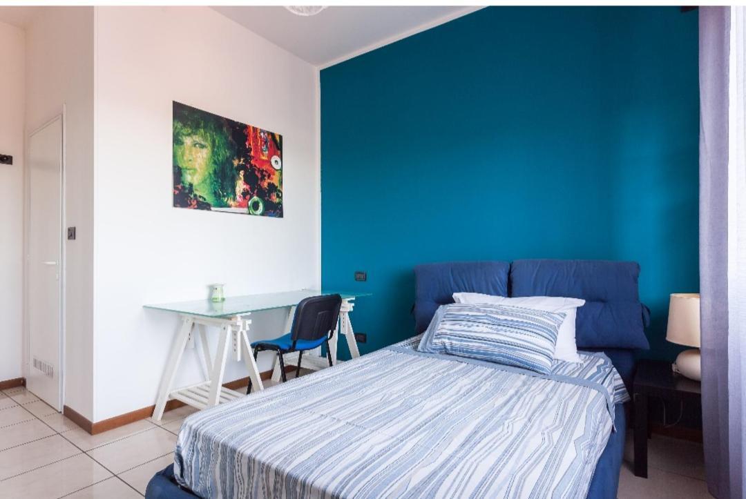 Apartamento Ampio Luminoso Quinto Piano Ascensore