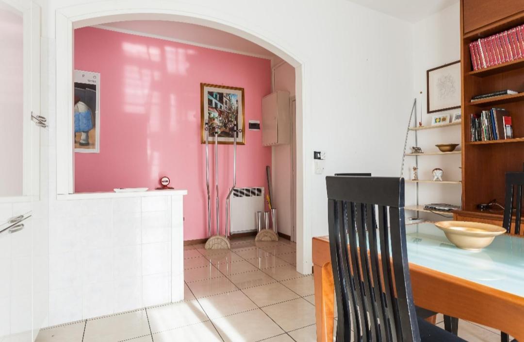 Apartamento Ampio Luminoso Quinto Piano Ascensore Bolonia
