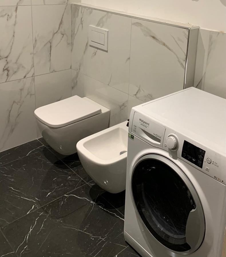 Ugo Bassi Lux Apartamento