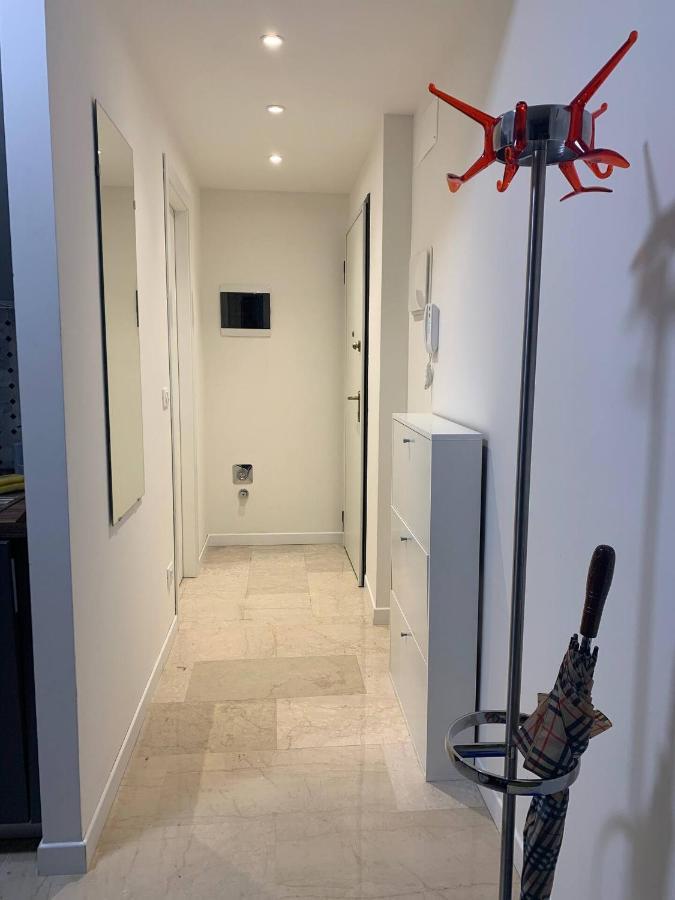 Ugo Bassi Lux Apartamento