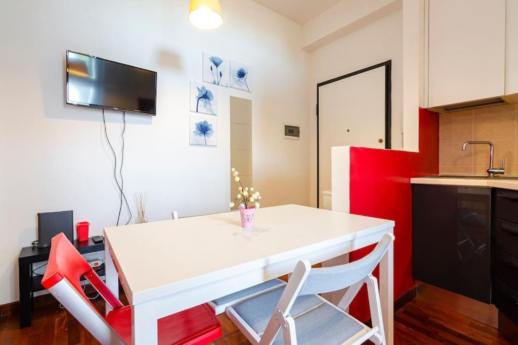 Apartamento Bidibo Apartment, In Centro Comodo Stazione *