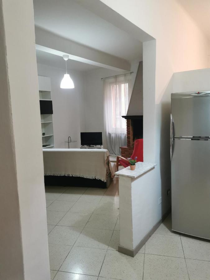 Moline 11 Apartment *