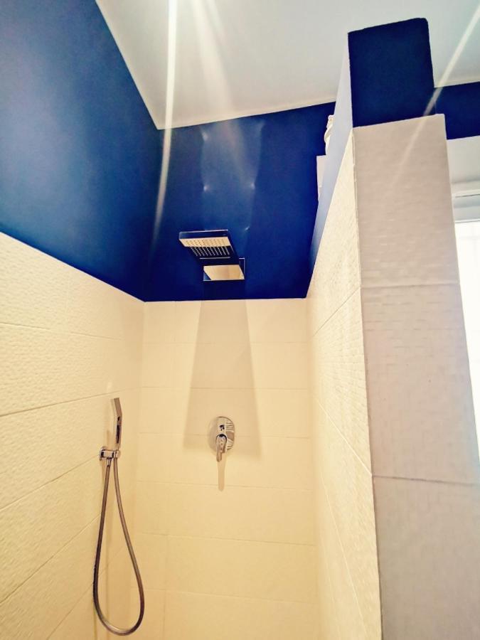 Dechiari21 Boutique Apartamento Bolonia