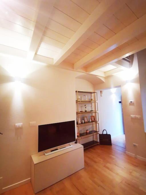 Apartamento Gombruti14 Boutique Bolonha
