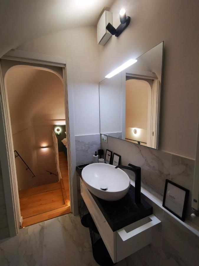 Gombruti14 Boutique Apartamento *