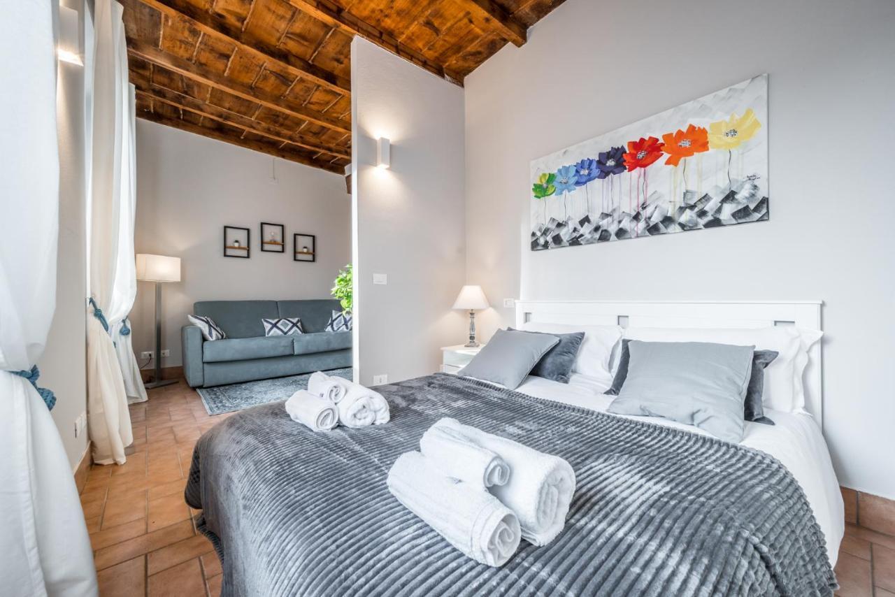 Apartment Santo Stefano Casa Vittoria *