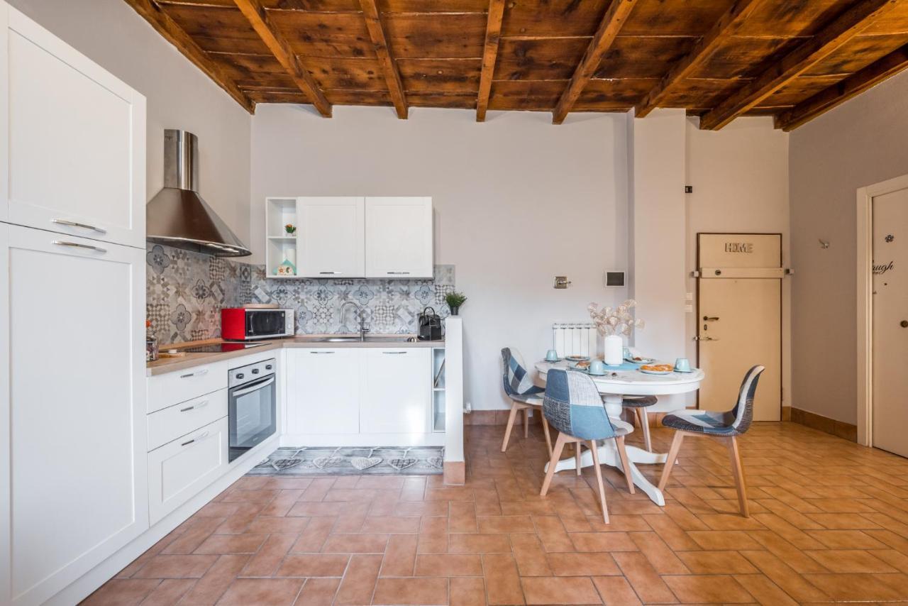 Santo Stefano Casa Vittoria Apartment