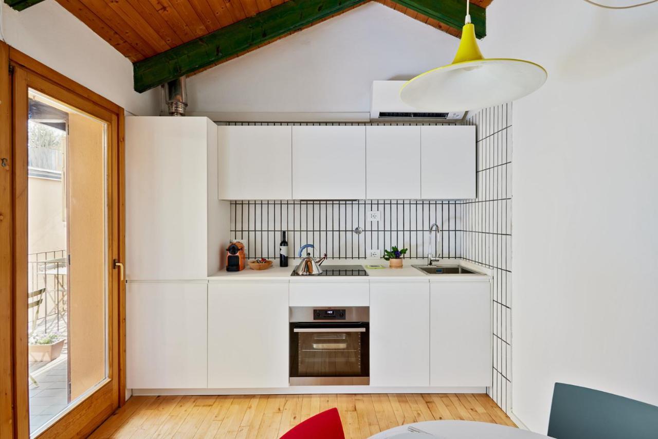 Apartamento Italian Design Small Attic Bolonha