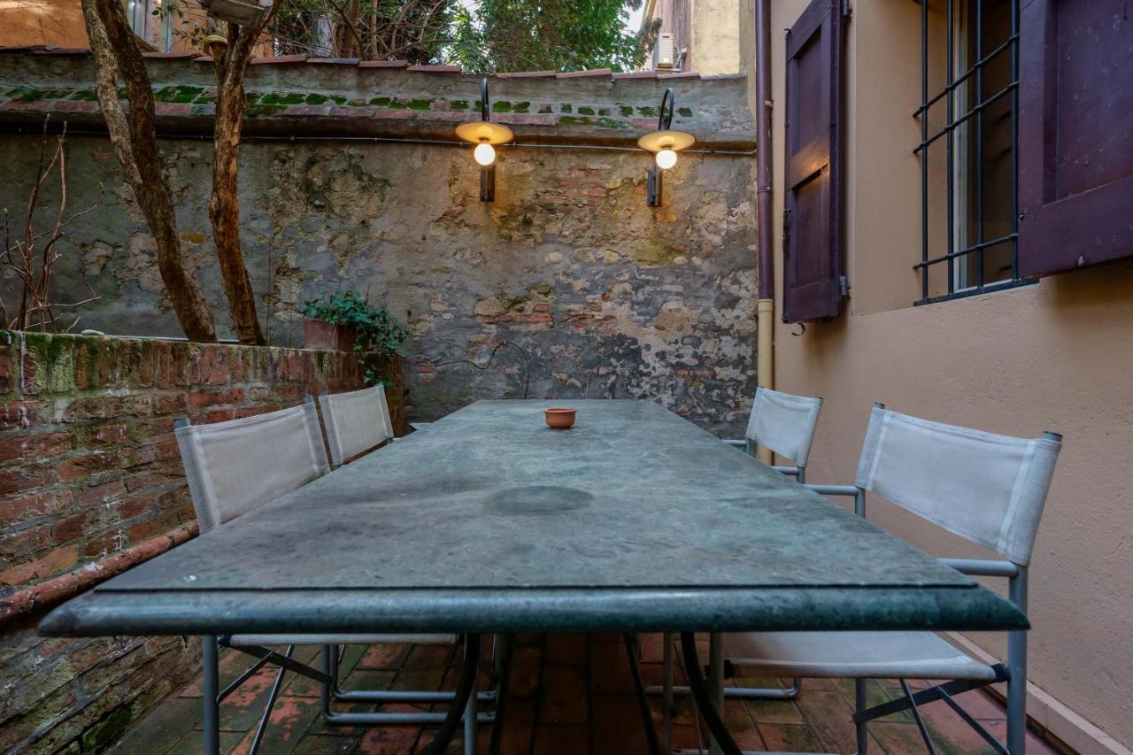 Aldrovandi, With Private Garden Lejlighed *