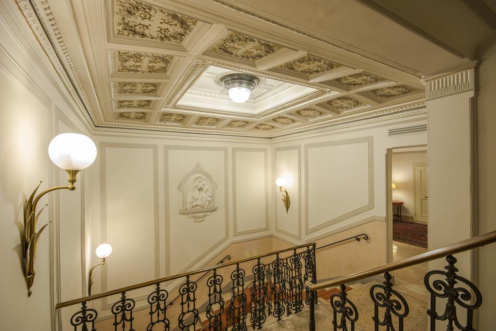 D'oro 1890 Hotel