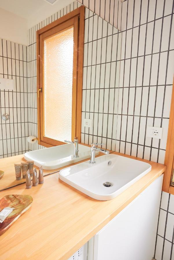 Apartamento Italian Design Small Attic Bolonha