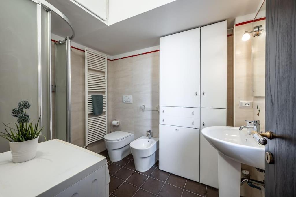 Sotto Le Due Torri 5* Appartement