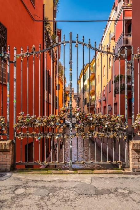 Appartement Sotto Le Due Torri 5*