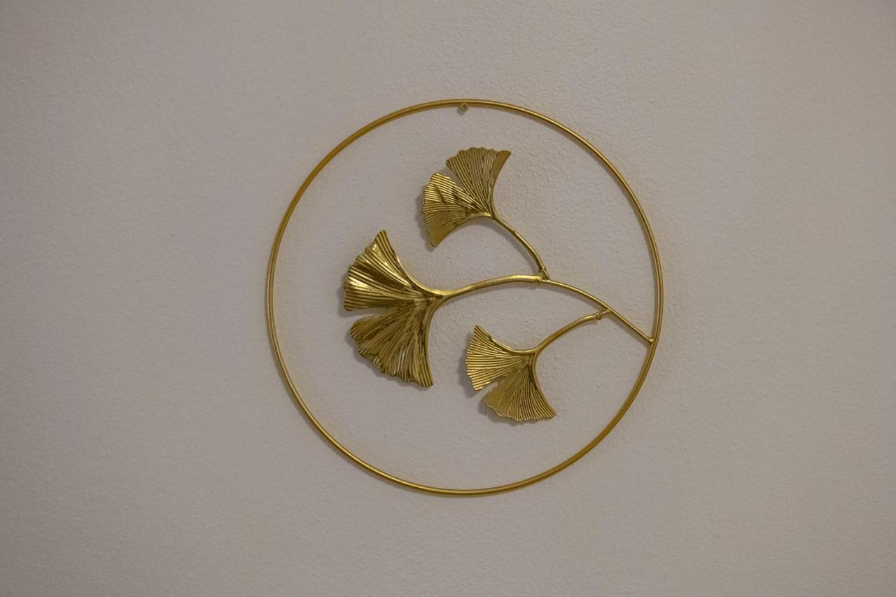 Fashion Gold With Jacuzzi & Car Garage Apartment Bologna