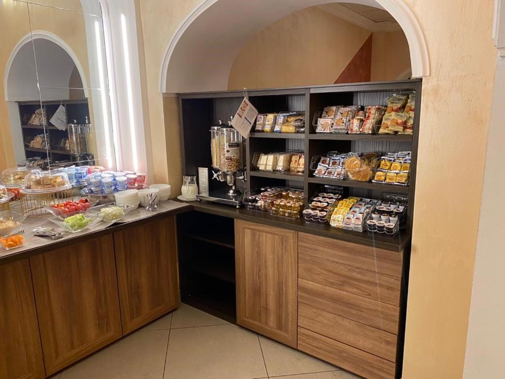 Roma Hotel 4*