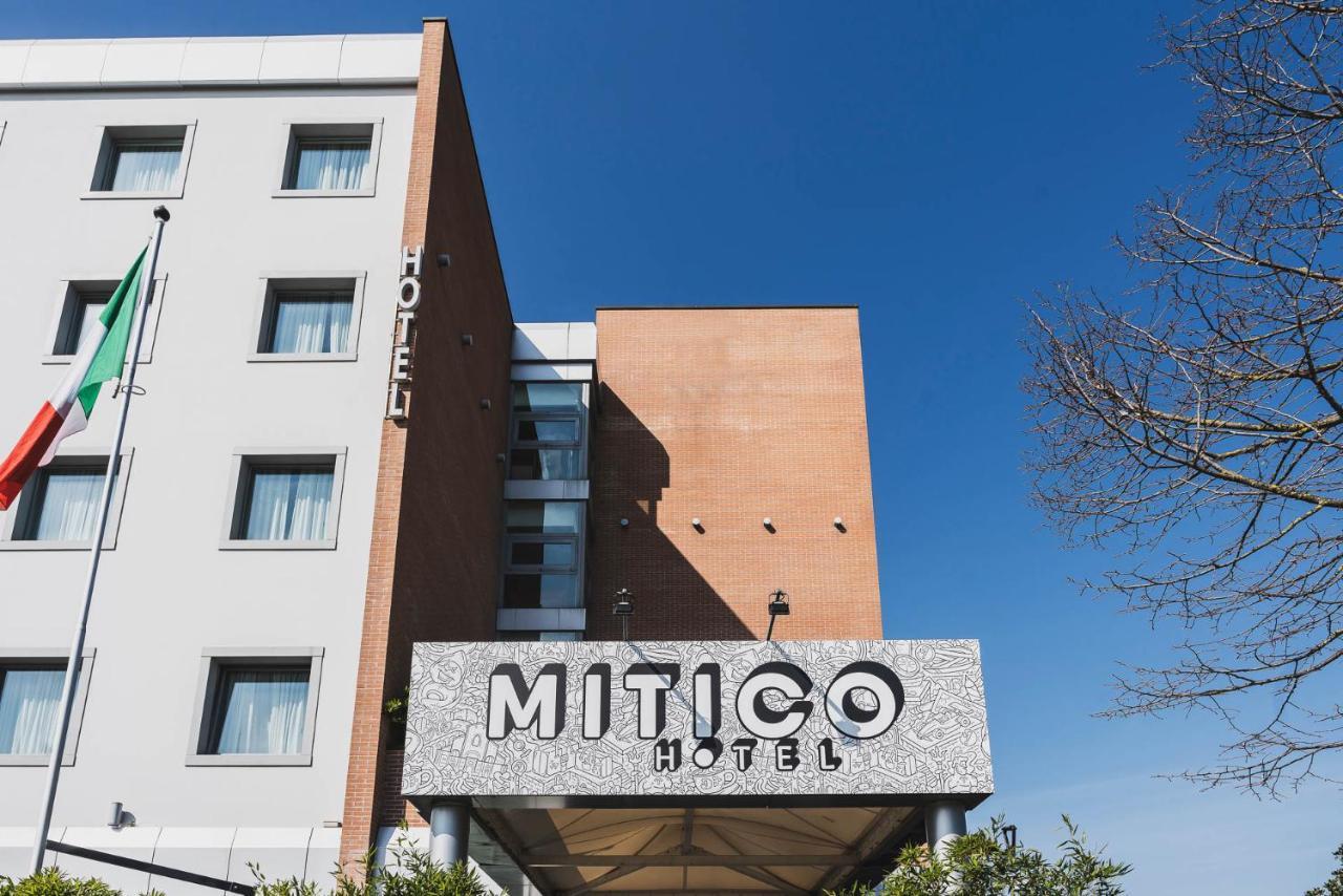 Mitico & Natural 4*