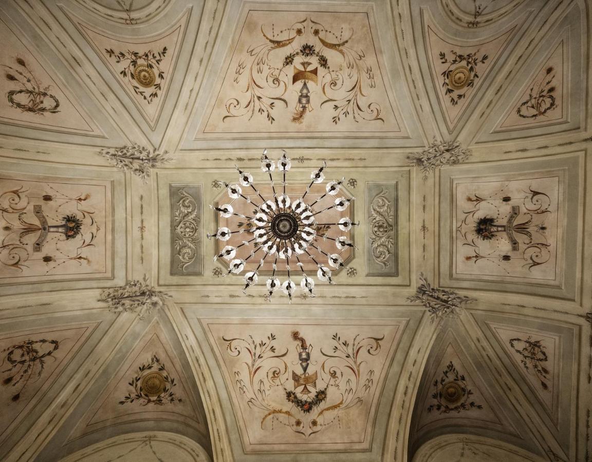 Palace Centro 3*