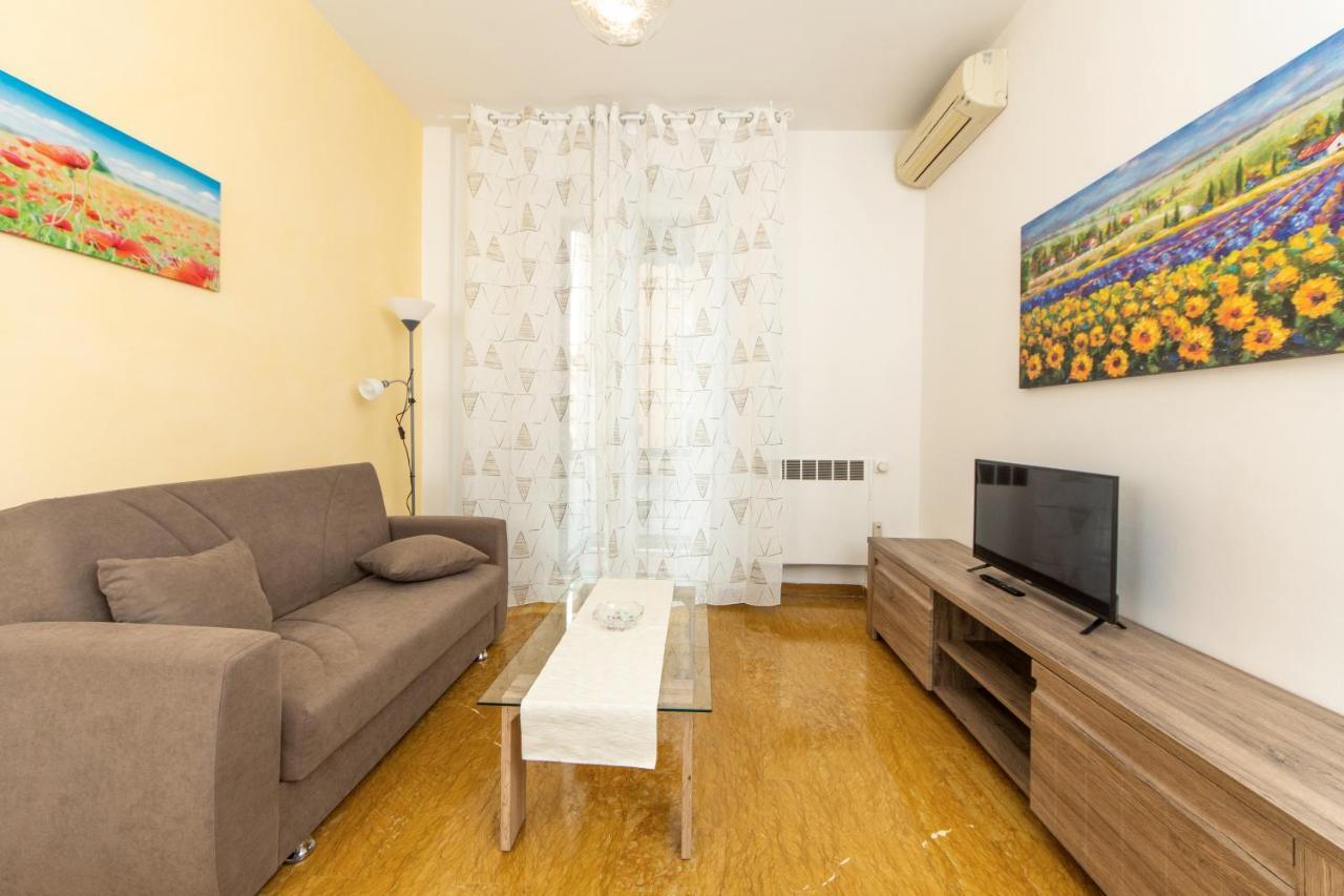 Housmart Cimabue 1 Apartment Bologna