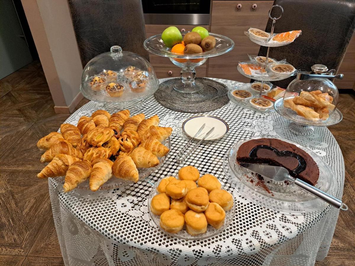Bed & Breakfast 051 & Breakfast 5*