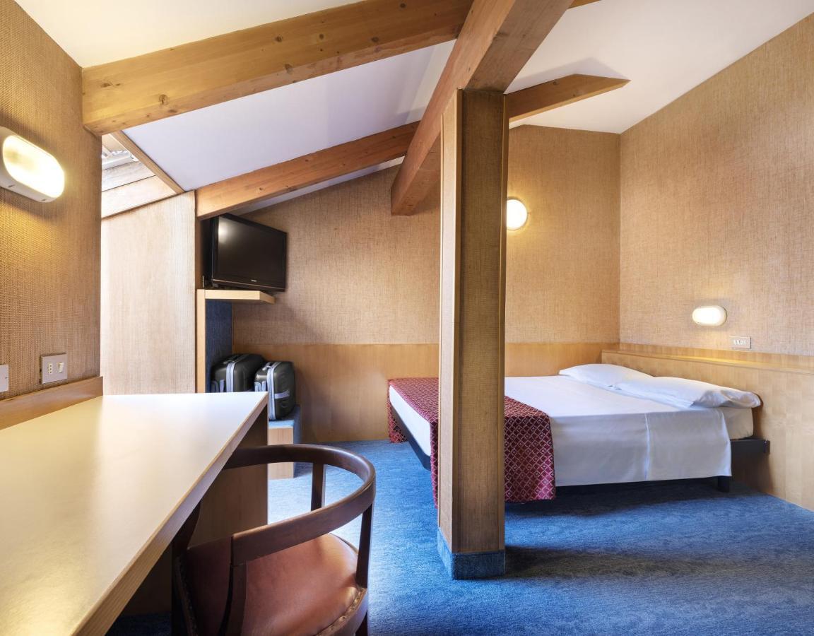 Hotel Palace Centro 3*
