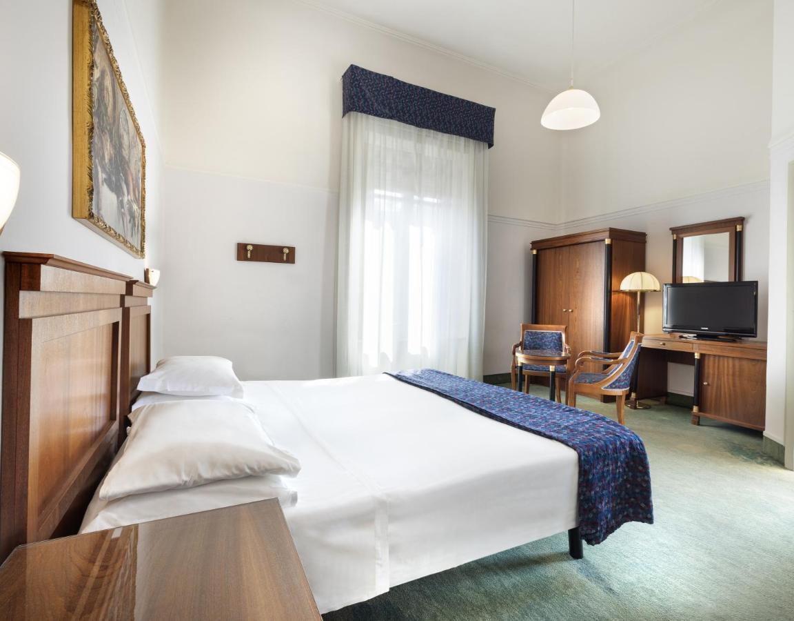 Palace Centro 3*