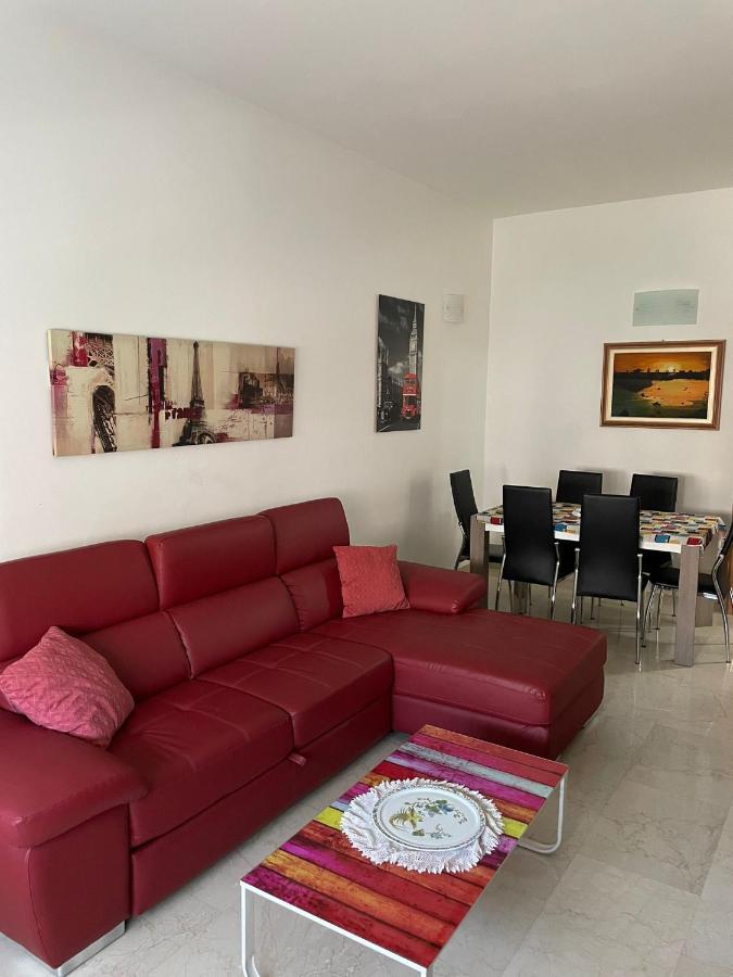 Splendido In Zona Fiera A Apartamento