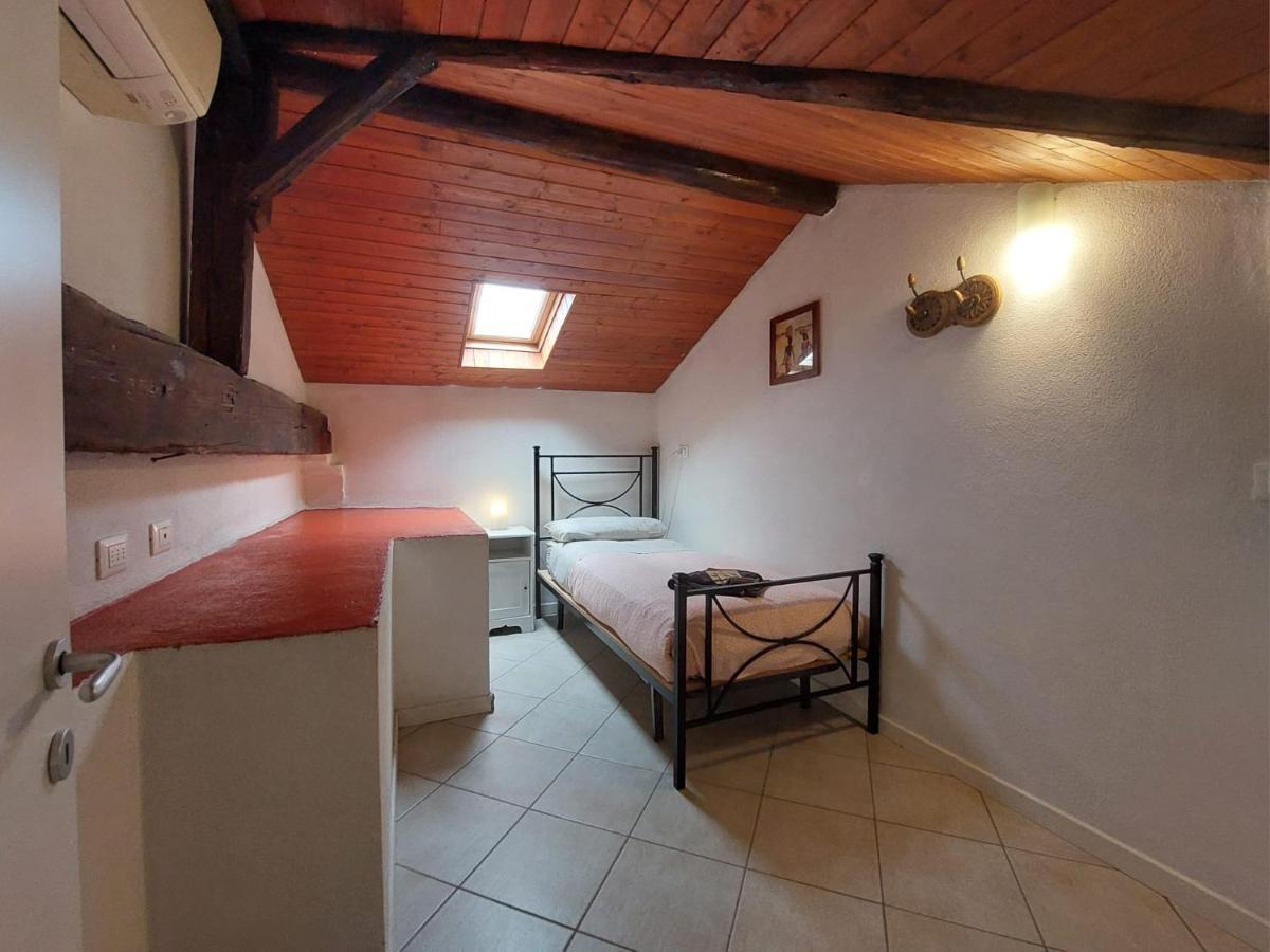 Erbosa-fiera 3 Apartamento