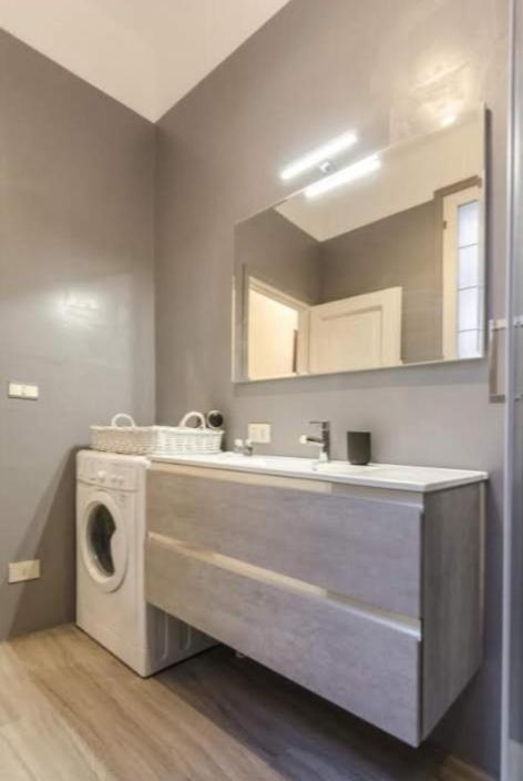 Residenza Zamboni Apartment