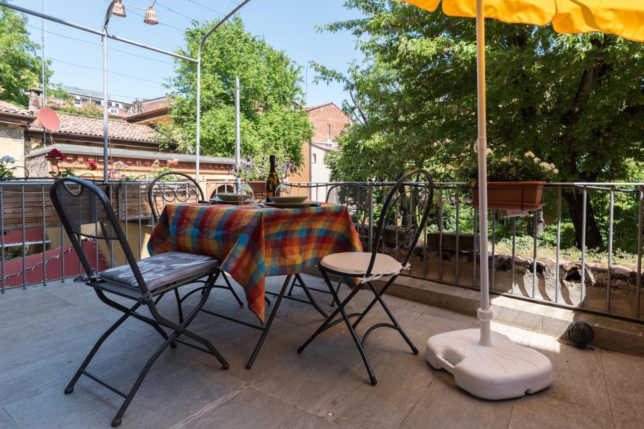 Capo Di Lucca - In The Historical Center With Terrace Apartment Bologna