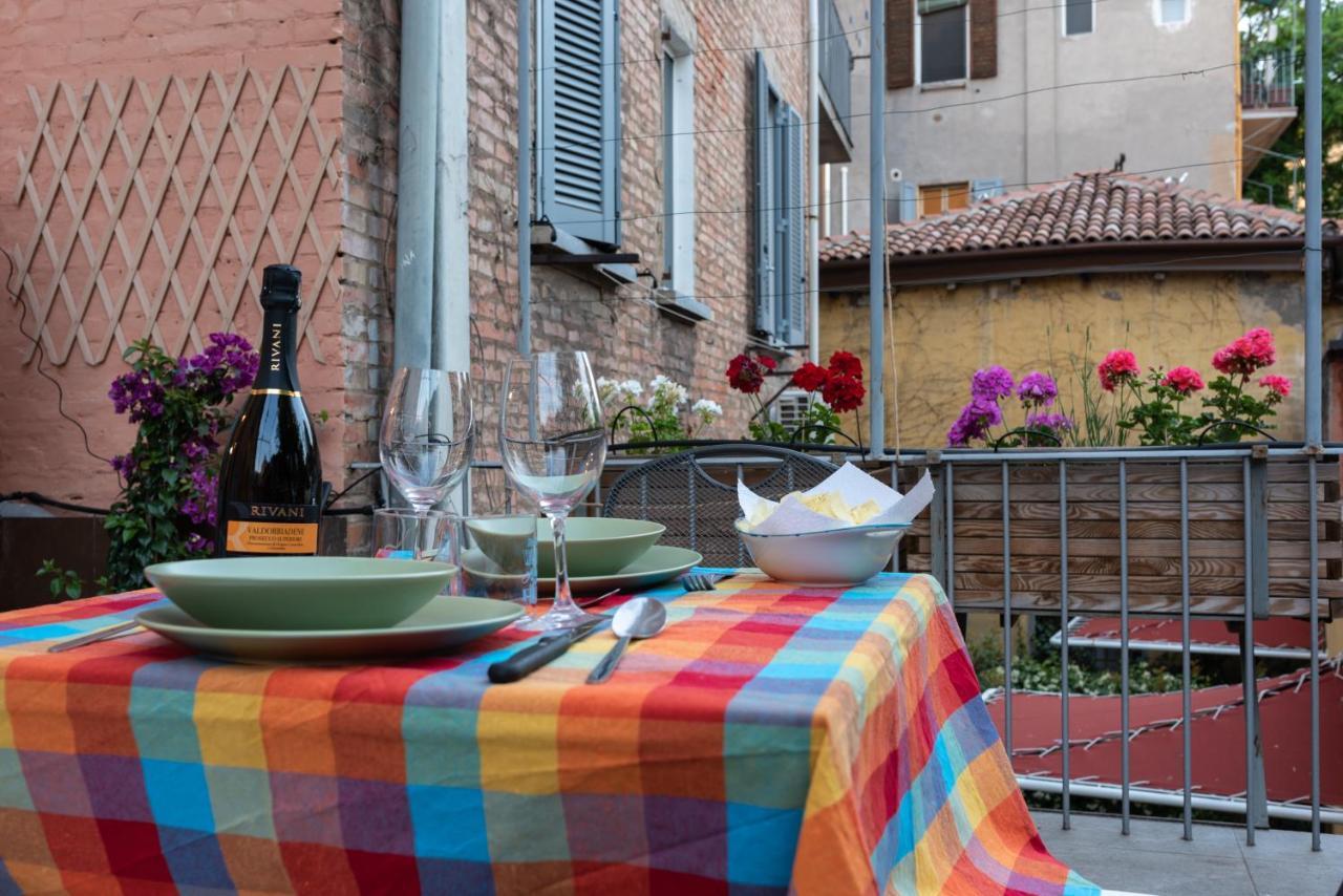 Capo Di Lucca - In The Historical Center With Terrace Apartment *