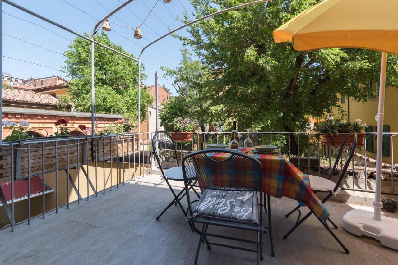 Apartment Capo Di Lucca - In The Historical Center With Terrace Bologna