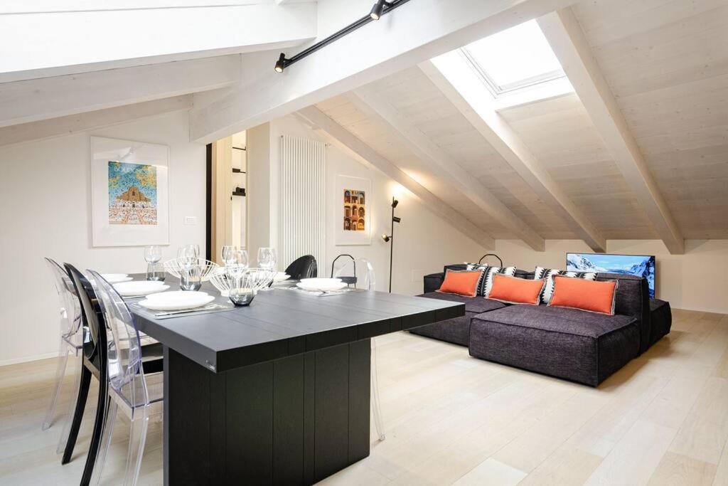 Asinelli Luxury Appartement