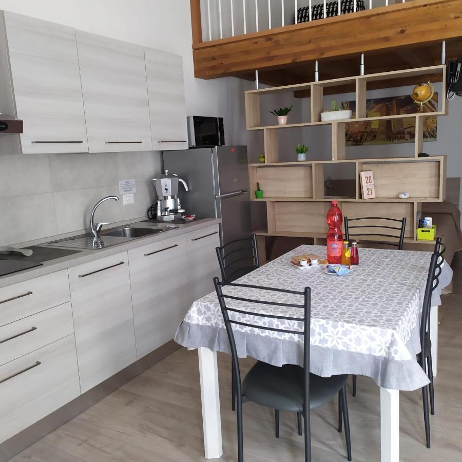 Bolognaholidayhome Signorini Giardino E Posto Auto Appartamento *