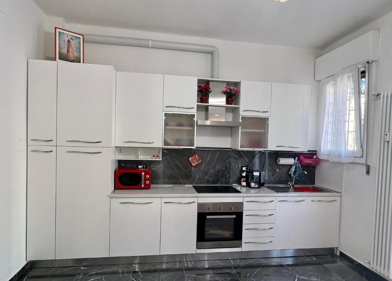 Dimora Sterlizia Zona Fiera S Donato Appartement Bologne