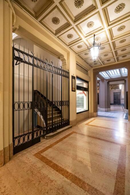 Asinelli Luxury Appartement *